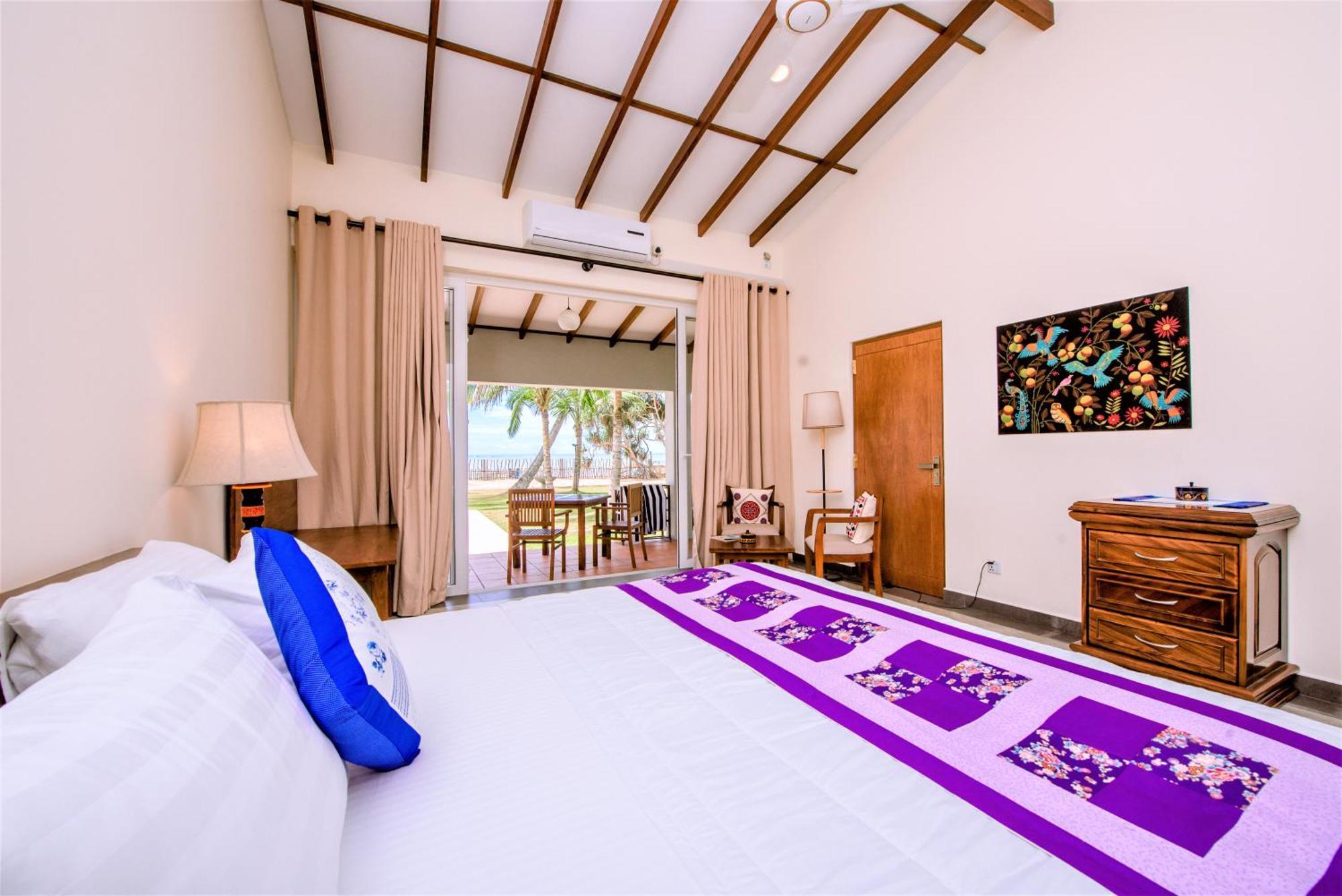 Arhimser Villa-Superb 4 Bedroom Beachfront For 8 In Ranna, Tangalle, Bb, Pool, Free Pick Up For 7 Night Stays Arriving Together, Serviced, Taxes Included Bagian luar foto