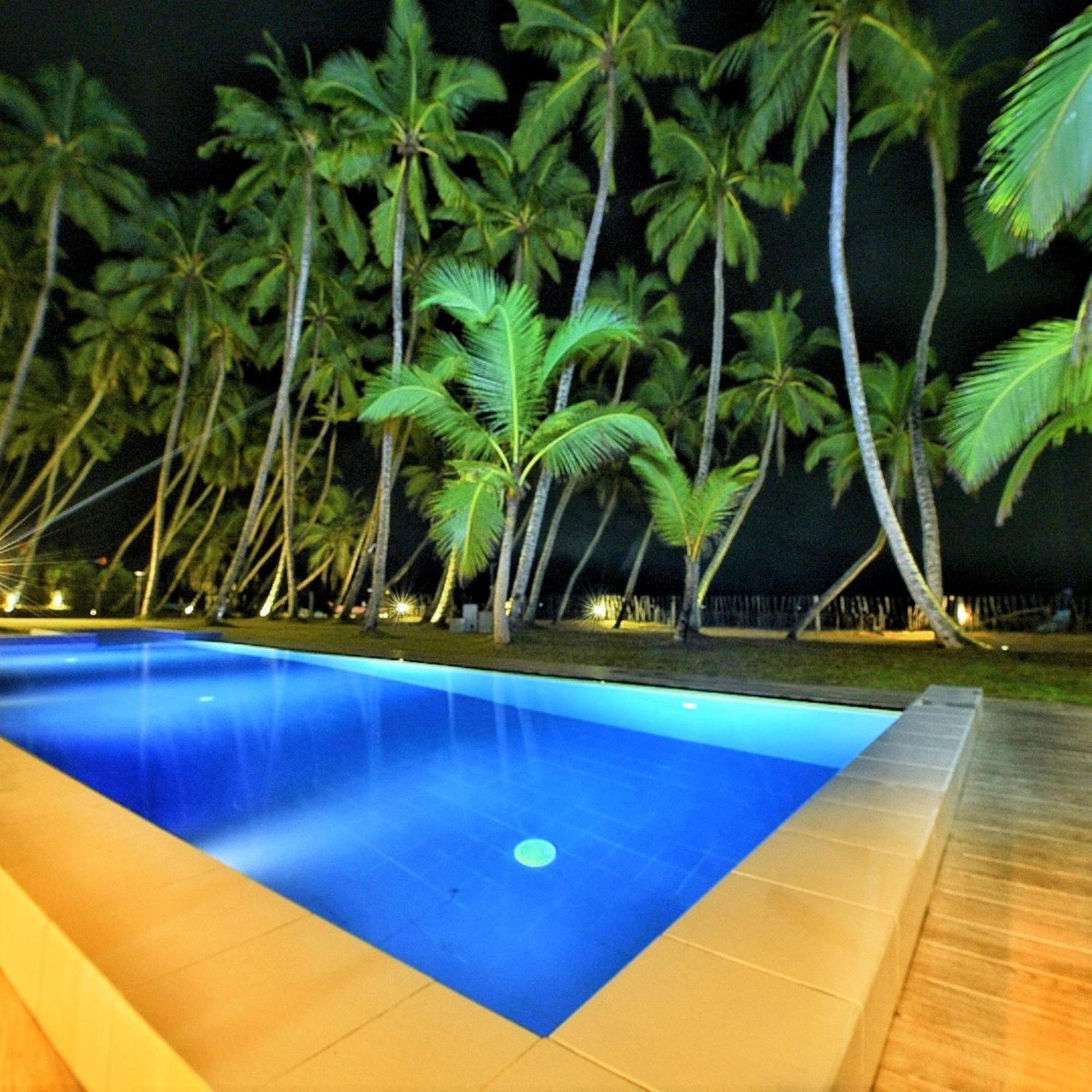 Arhimser Villa-Superb 4 Bedroom Beachfront For 8 In Ranna, Tangalle, Bb, Pool, Free Pick Up For 7 Night Stays Arriving Together, Serviced, Taxes Included Bagian luar foto