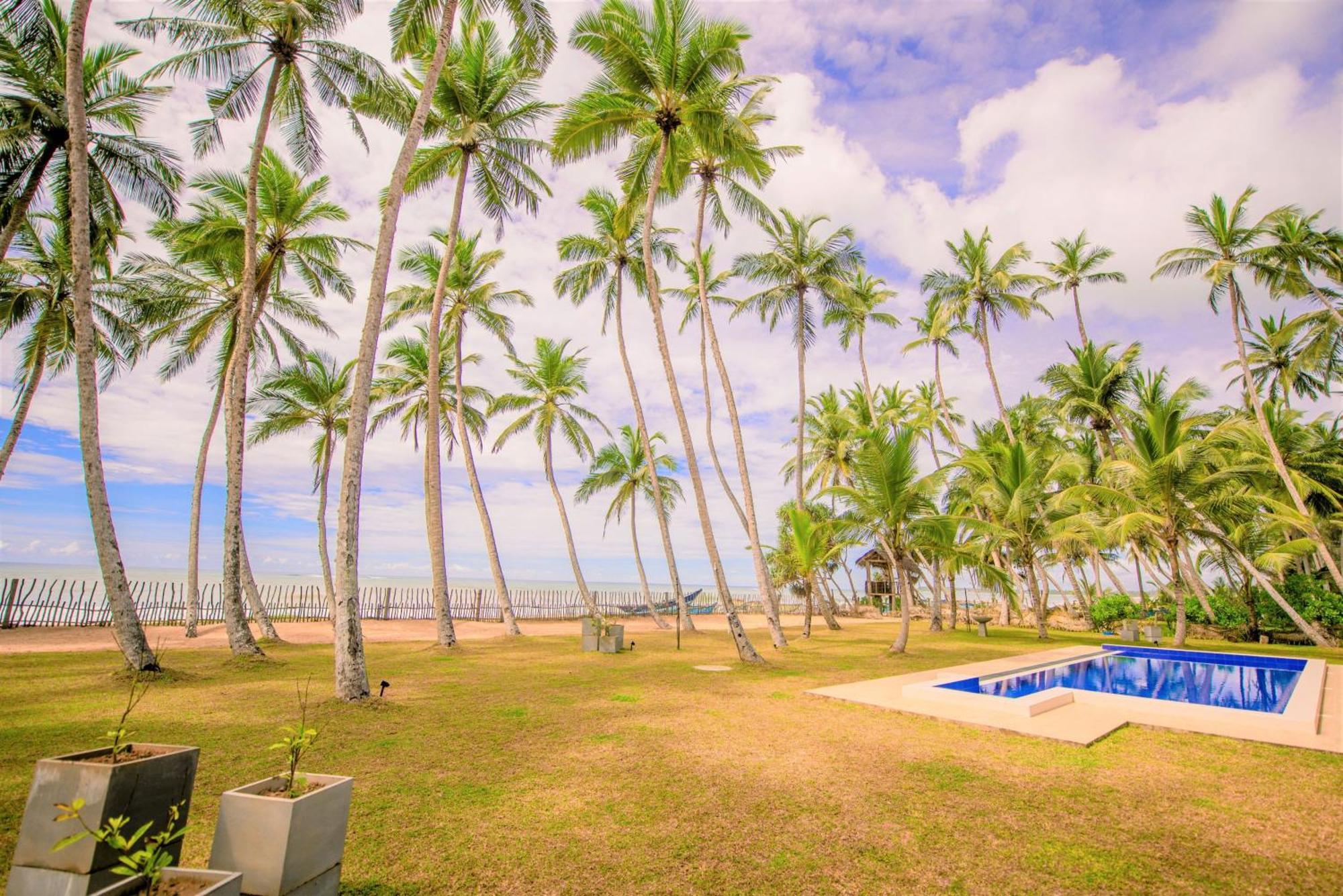 Arhimser Villa-Superb 4 Bedroom Beachfront For 8 In Ranna, Tangalle, Bb, Pool, Free Pick Up For 7 Night Stays Arriving Together, Serviced, Taxes Included Bagian luar foto