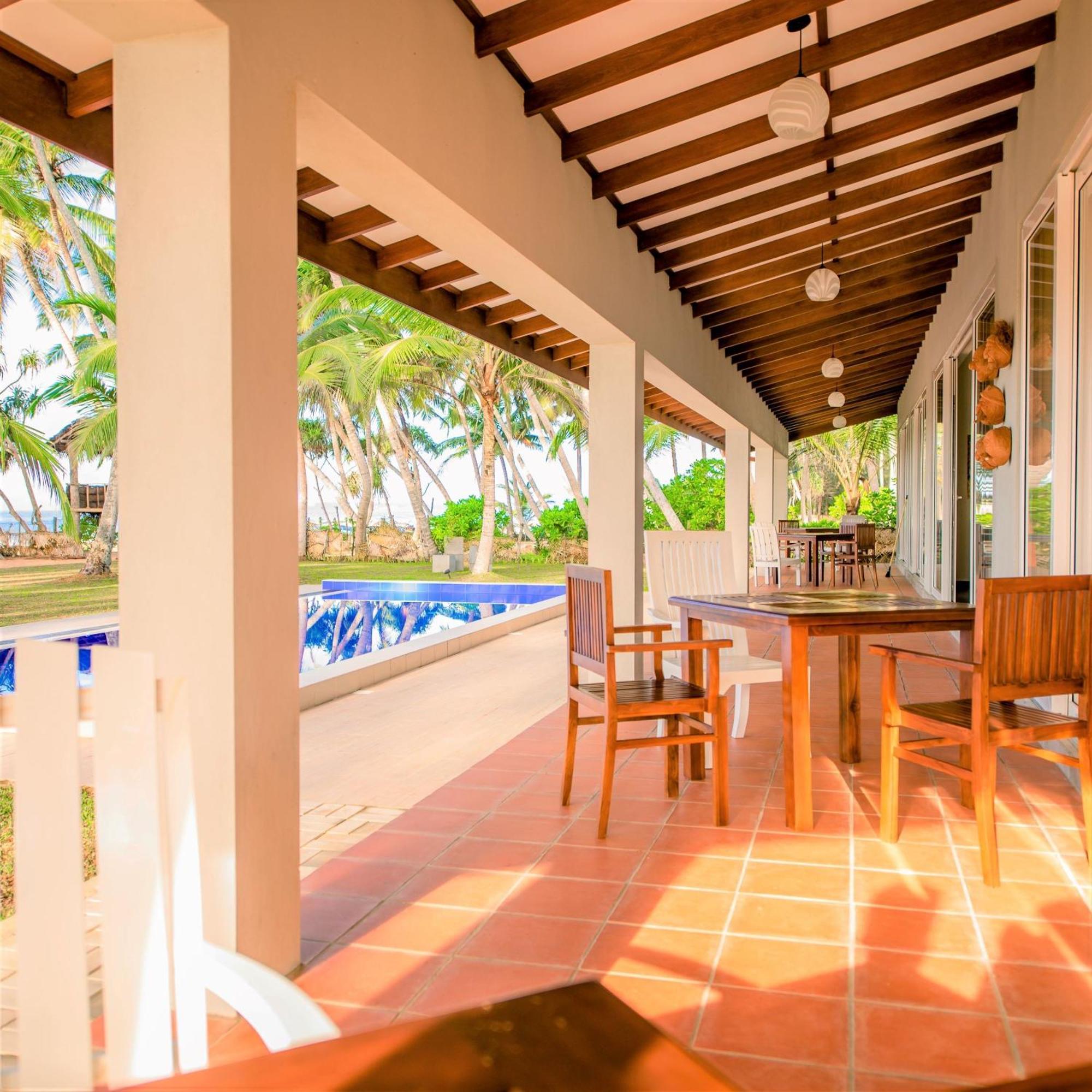 Arhimser Villa-Superb 4 Bedroom Beachfront For 8 In Ranna, Tangalle, Bb, Pool, Free Pick Up For 7 Night Stays Arriving Together, Serviced, Taxes Included Bagian luar foto