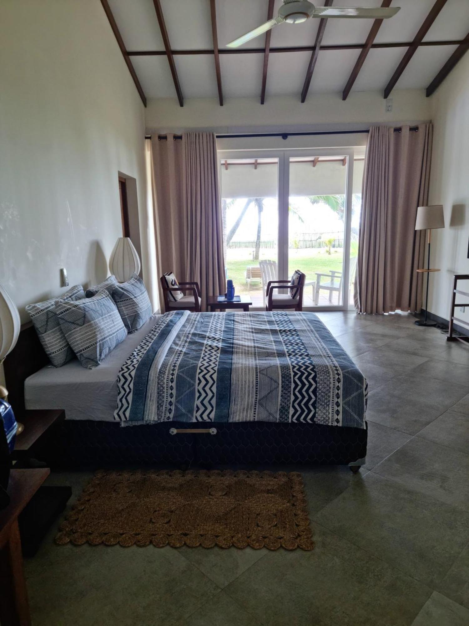 Arhimser Villa-Superb 4 Bedroom Beachfront For 8 In Ranna, Tangalle, Bb, Pool, Free Pick Up For 7 Night Stays Arriving Together, Serviced, Taxes Included Bagian luar foto